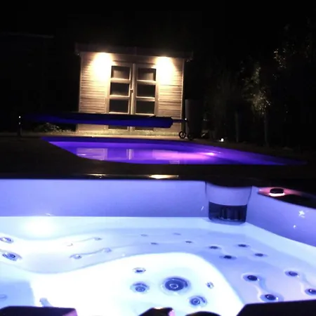 Les Epis Отель типа 